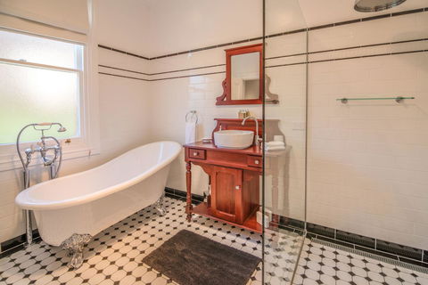 De Russie Boutique Hotel - Surfers Gold Coast 2