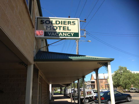 Soldiers Motel - Surfers Gold Coast 0