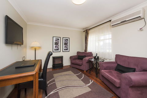 Soldiers Motel - Surfers Gold Coast 18