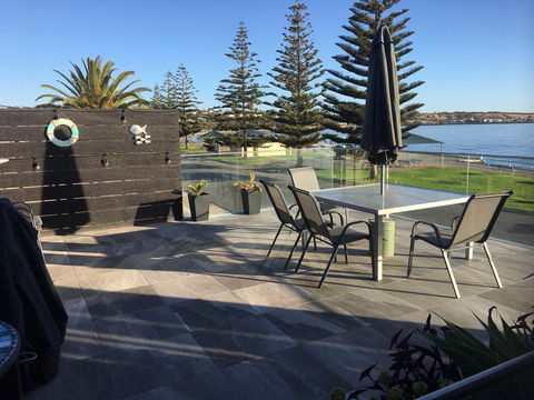 Crystal Blue Apartment - Surfers Gold Coast 4