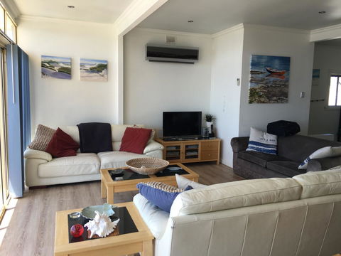 Crystal Blue Apartment - Surfers Gold Coast 3