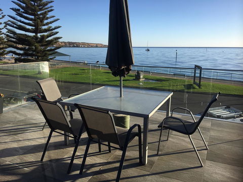 Crystal Blue Apartment - Surfers Gold Coast 2