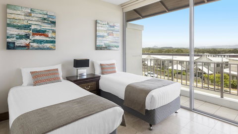 Oaks Casuarina Santai Resort - Surfers Gold Coast 3