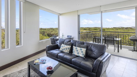 Oaks Casuarina Santai Resort - Surfers Gold Coast 25