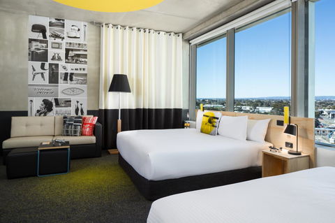 Atura Adelaide Airport - Surfers Gold Coast 7
