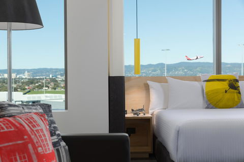Atura Adelaide Airport - Surfers Gold Coast 4