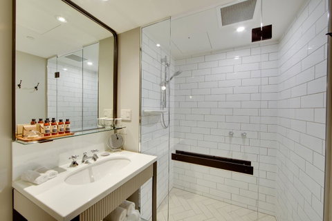 Mayfair Hotel - Surfers Gold Coast 7