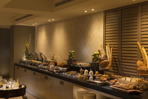 Mayfair Hotel - Surfers Gold Coast 3