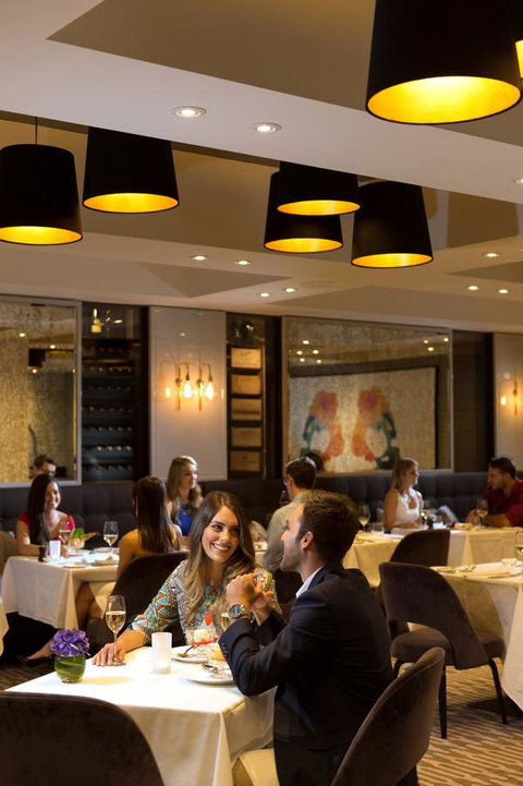 Mayfair Hotel - Surfers Gold Coast 25