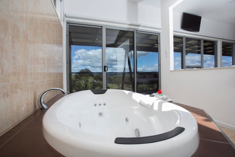 Barossa Pavilions & Glasshouse - Surfers Gold Coast 3