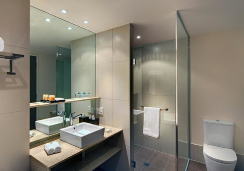Pullman Adelaide - Surfers Gold Coast 35