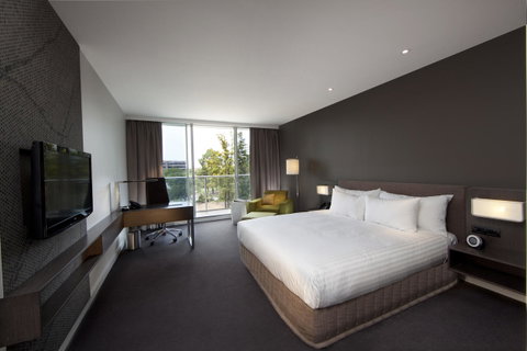 Pullman Adelaide - Surfers Gold Coast 23