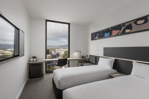 Ibis Adelaide - Surfers Gold Coast 6