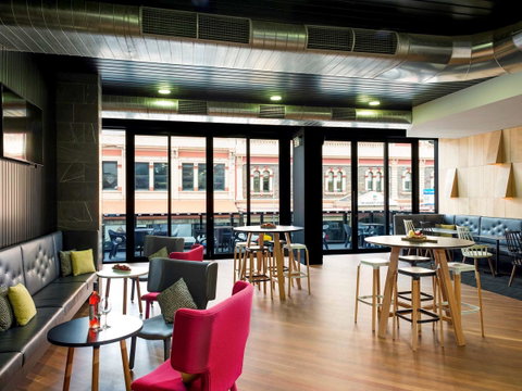 Ibis Adelaide - Surfers Gold Coast 31