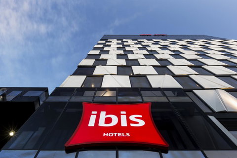Ibis Adelaide - Surfers Gold Coast 13