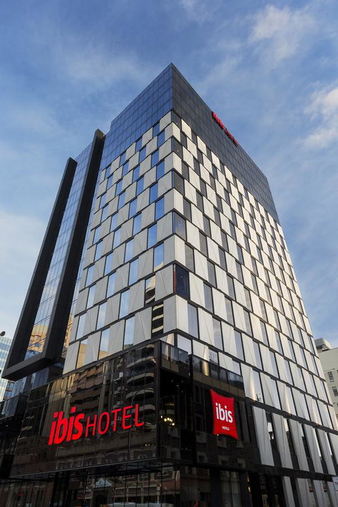 Ibis Adelaide - Surfers Gold Coast 16