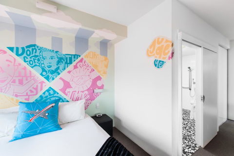 Majestic Minima Hotel - Surfers Gold Coast 13