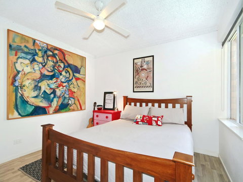 Monaco Court Apartment Adelaide - Surfers Gold Coast 7