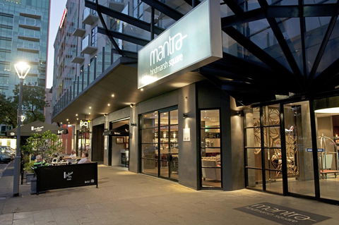 Mantra Hindmarsh Square - Surfers Gold Coast 0