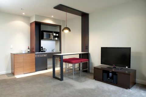 Mantra Hindmarsh Square - Surfers Gold Coast 15