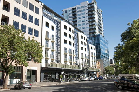 Mantra Hindmarsh Square - Surfers Gold Coast 5