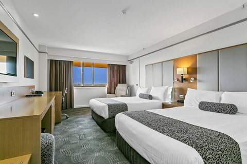 Stamford Plaza Adelaide - Surfers Gold Coast 15