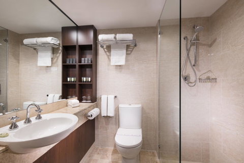 Stamford Plaza Adelaide - Surfers Gold Coast 9
