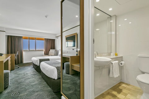Stamford Plaza Adelaide - Surfers Gold Coast 34