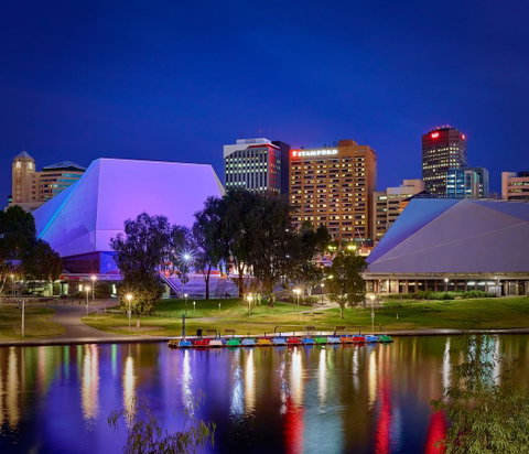 Stamford Plaza Adelaide - Surfers Gold Coast 0