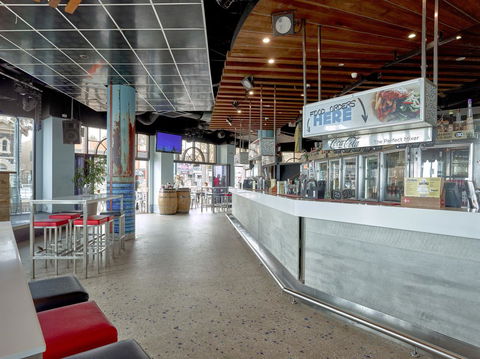 Stamford Grand Adelaide - Surfers Gold Coast 35