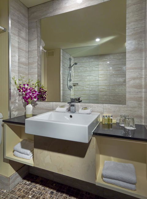 Stamford Grand Adelaide - Surfers Gold Coast 42