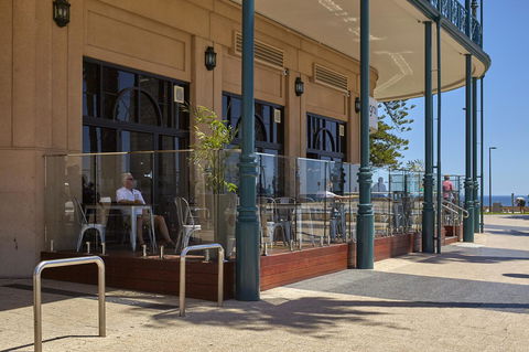 Stamford Grand Adelaide - Surfers Gold Coast 29