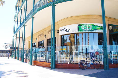 Stamford Grand Adelaide - Surfers Gold Coast 14
