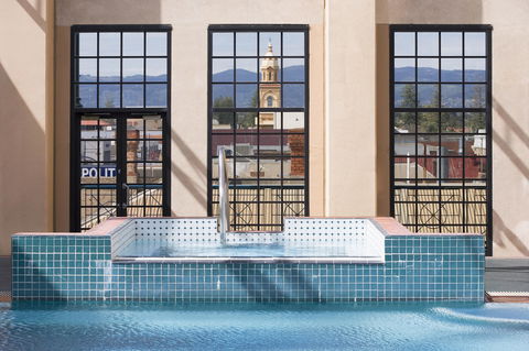 Stamford Grand Adelaide - Surfers Gold Coast 40