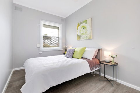 Cute And Cosy - Events, Workers, Getaways - Surfers Gold Coast 5