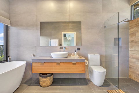 Shadow Creek McLaren Vale - Surfers Gold Coast 16