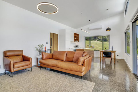 Shadow Creek McLaren Vale - Surfers Gold Coast 12