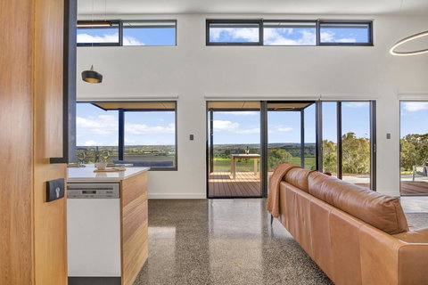 Shadow Creek McLaren Vale - Surfers Gold Coast 2