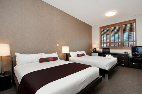 Adabco Boutique Hotel Adelaide - Surfers Gold Coast 25