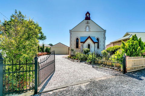 \'THE CHURCH\' Guest Home, Gawler Barossa Region - Surfers Gold Coast 12