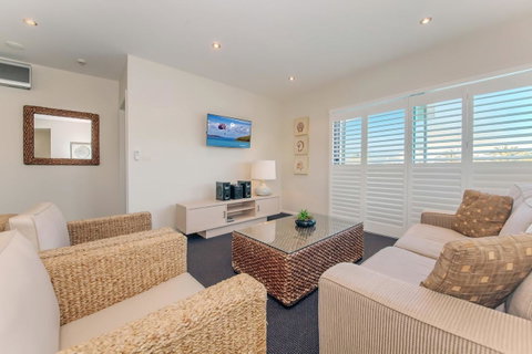 Pacific Blue 278-265 Sandy Pt Rd- Dual Key Access, Wifi, Linen And Air Conditioning - Surfers Gold Coast 4