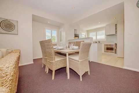 Pacific Blue 278-265 Sandy Pt Rd- Dual Key Access, Wifi, Linen And Air Conditioning - Surfers Gold Coast 6