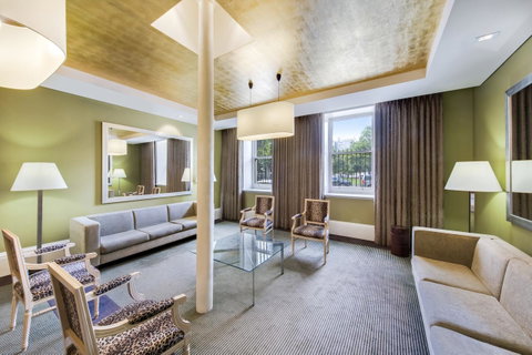 Adina Apartment Hotel Adelaide Treasury - Surfers Gold Coast 5