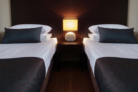 Renmark Holiday Apartments - Surfers Gold Coast 3