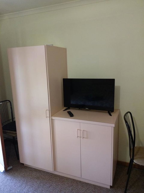 Milang Lakes Motel - Surfers Gold Coast 2