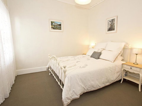 Queen's Cottage Barossa Valley - Surfers Gold Coast 19