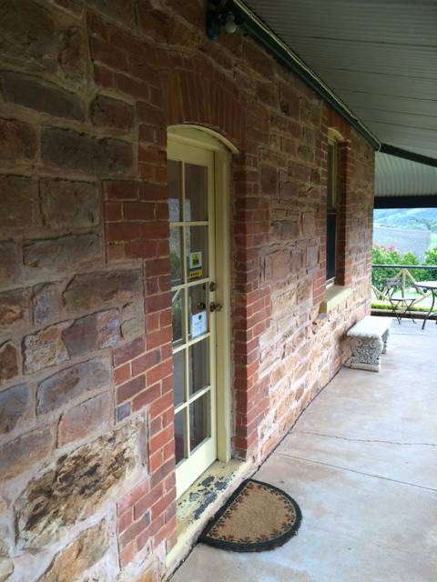 Vineyard Cottage BnB - Surfers Gold Coast 9