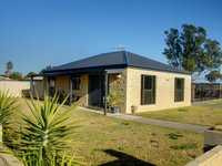 Book Mulwala Accommodation Vacations Surfers Gold Coast Surfers Gold Coast