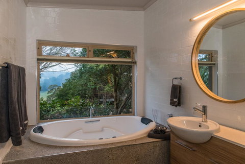 Adelaide Hills Retreats - Surfers Gold Coast 34