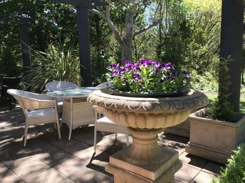 Adelaide Hills Retreats - Surfers Gold Coast 4